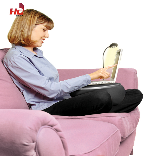 Hdl- 4901テレビで見られるように柔らかいクッション性のあるラップトップの枕のトレイランプ付問屋・仕入れ・卸・卸売り