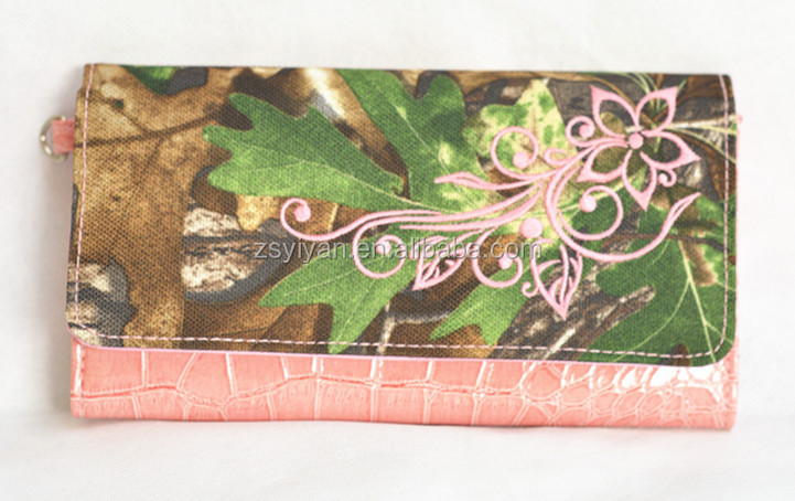 女性が空想の女性の財布の迷彩柄の花アイテムemboridery/crovpvcの財布仕入れ・メーカー・工場