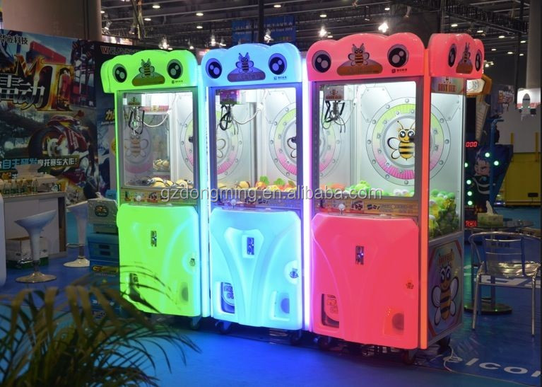 最新のシャイニングぬいぐるみおもちゃ爪クレーン機問屋・仕入れ・卸・卸売り