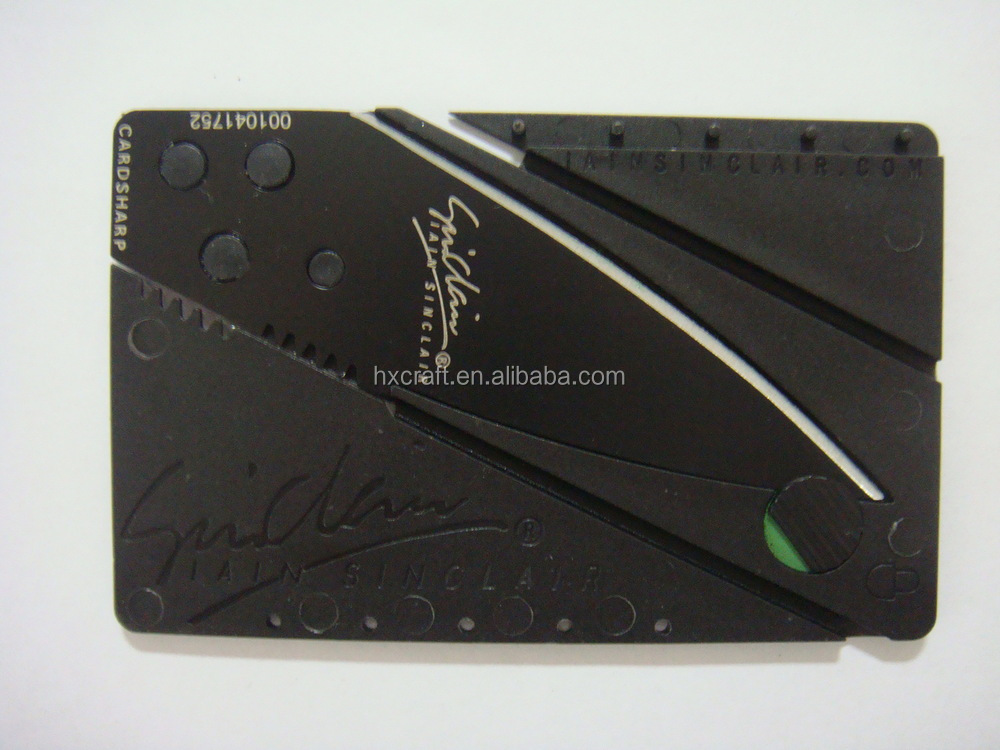 シンクレアiaincardsharp2オーセンティックを持つフォールディングナイフのクレジットカードサイズのシリアル番号が記載された黒刃問屋・仕入れ・卸・卸売り