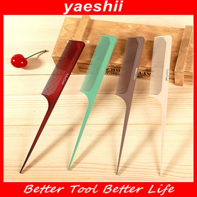 plastic hair brush16.jpg