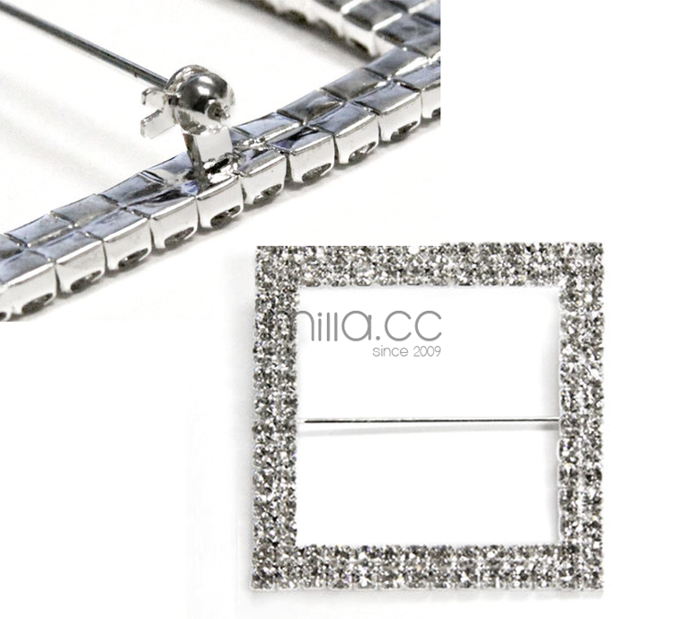 square diamond pin buckle detail