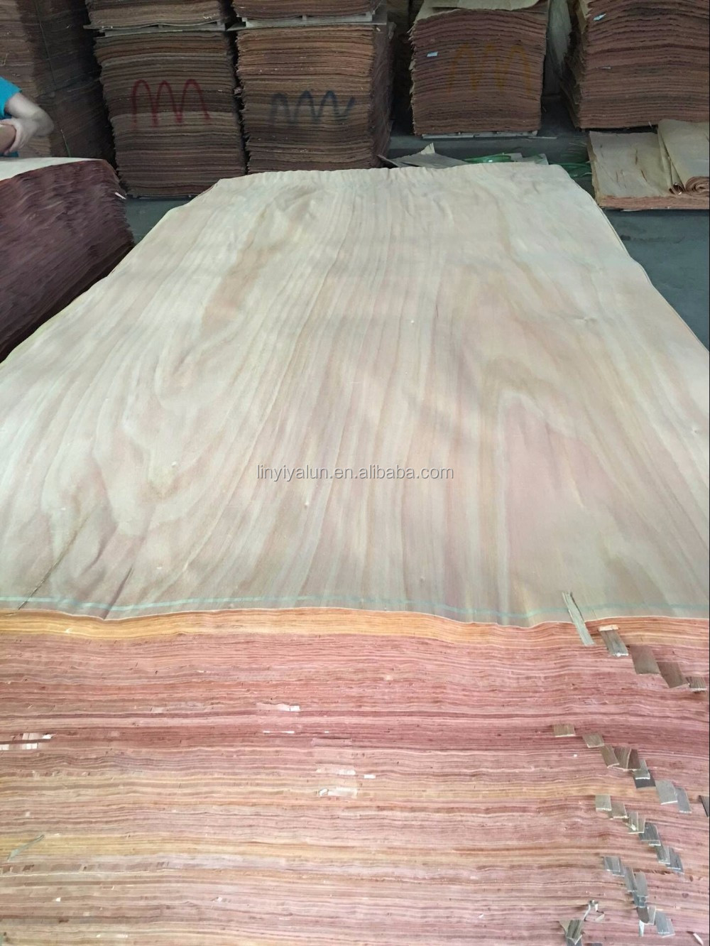 Okoume veneer 6.jpg