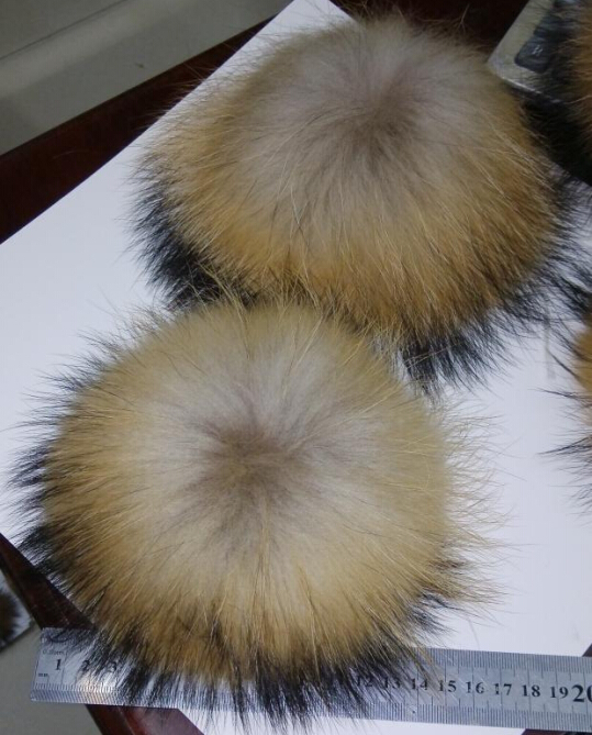 小さなサイズのためのアライグマの毛皮ポンポンまみれふわふわ帽子シューズとキーチェーン仕入れ・メーカー・工場