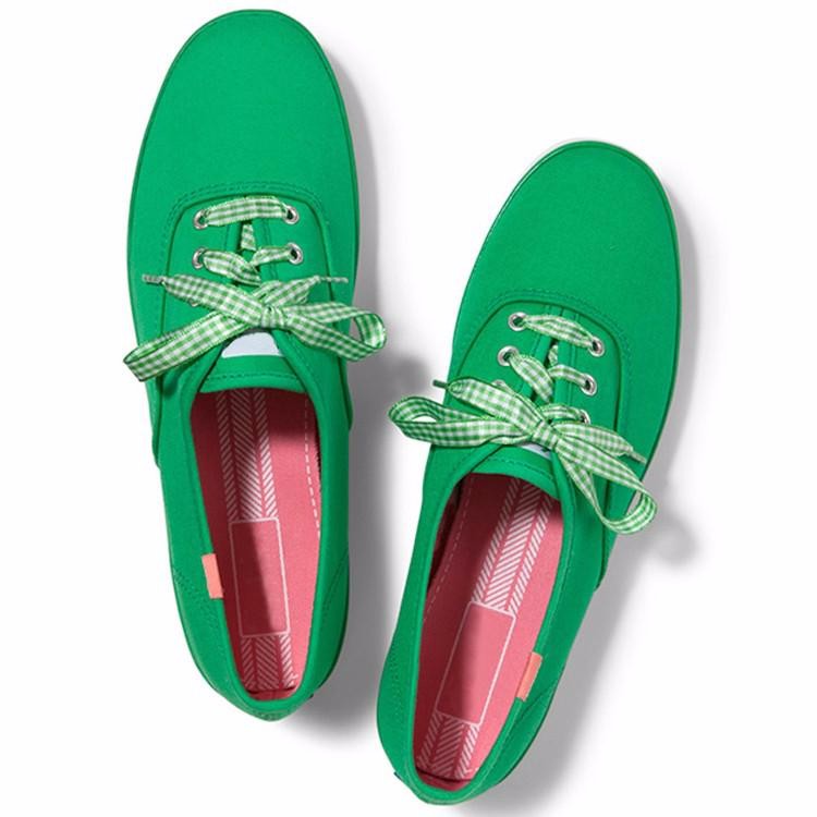 aerosol chaussures femmes