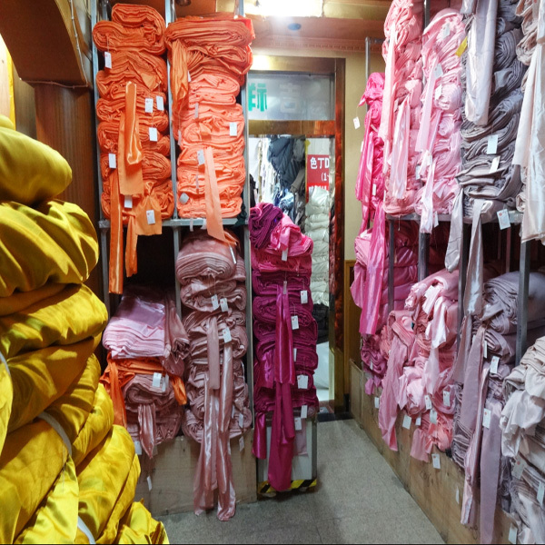 ポリエステルスパンデックスサテン生地/スパンデックスサテンの生地の価格/ポリサテン生地問屋・仕入れ・卸・卸売り