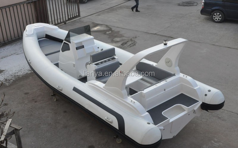 Liya fabricant chinois bateau pneumatique côte rigide 7.5m