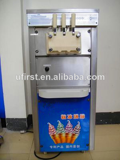 Soft ice cream machine