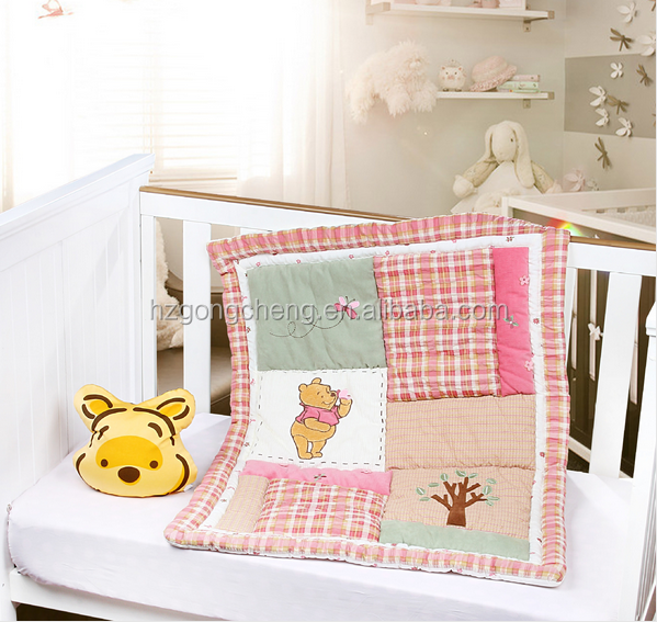patchwork quilt wholesale in pink winnie pattern lovely for baby