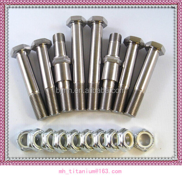 25 car lug nuts titanium