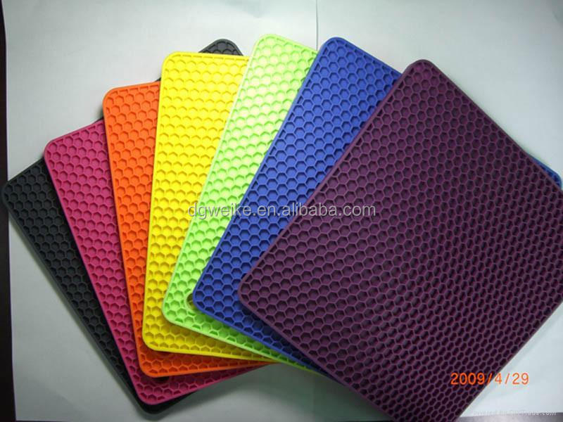 Silicone_Table_mat_carpet.jpg