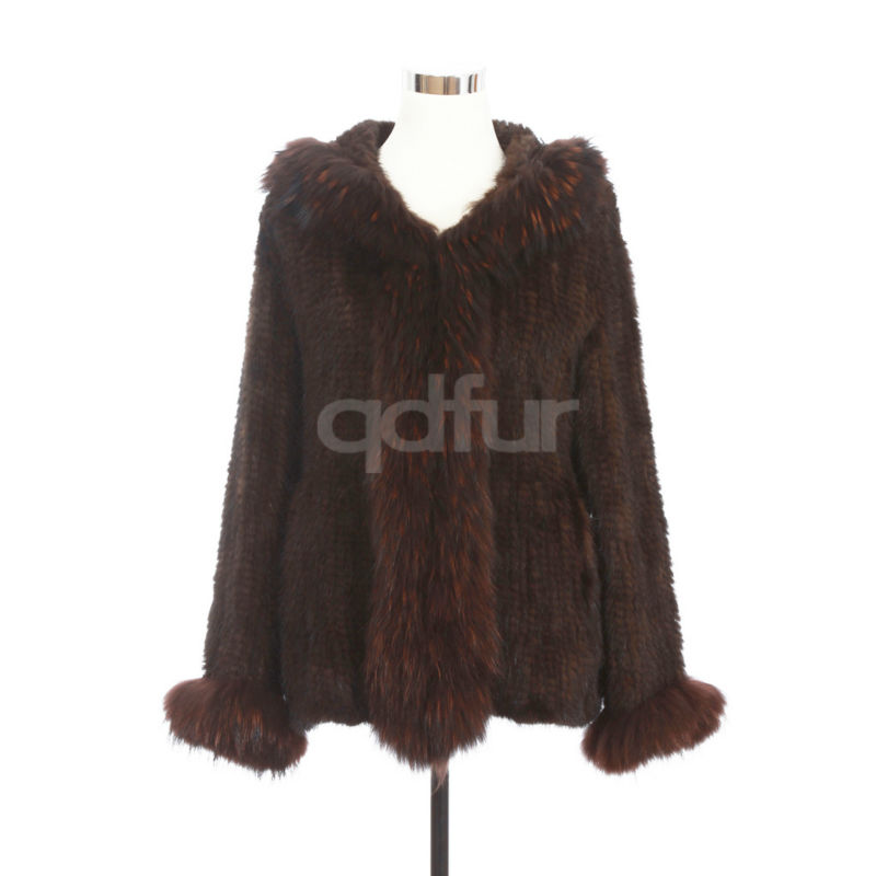 女性の冬のqd30409ニットミンクの毛皮の長いコートアライグマを飾った大きな毛皮の襟と袖口問屋・仕入れ・卸・卸売り