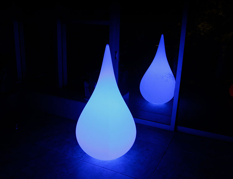 色の変化プラスチック装飾的な屋外充電可能なled照明仕入れ・メーカー・工場