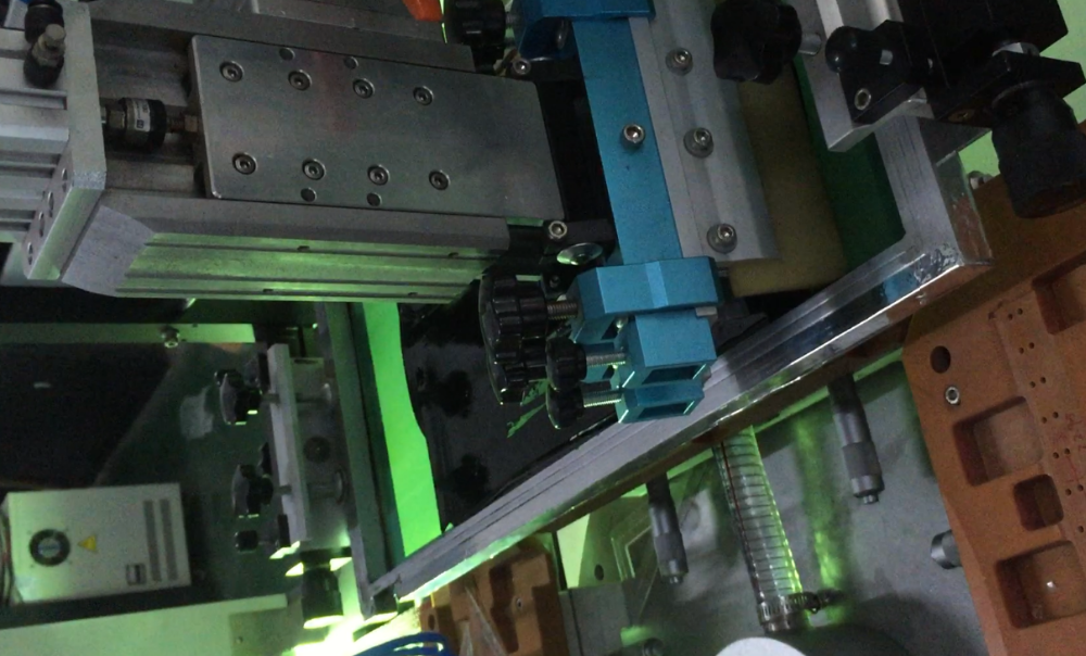hot sale automatic flatbed plastic rulers stationary UV Flat silk Screen Printing machine TH-300