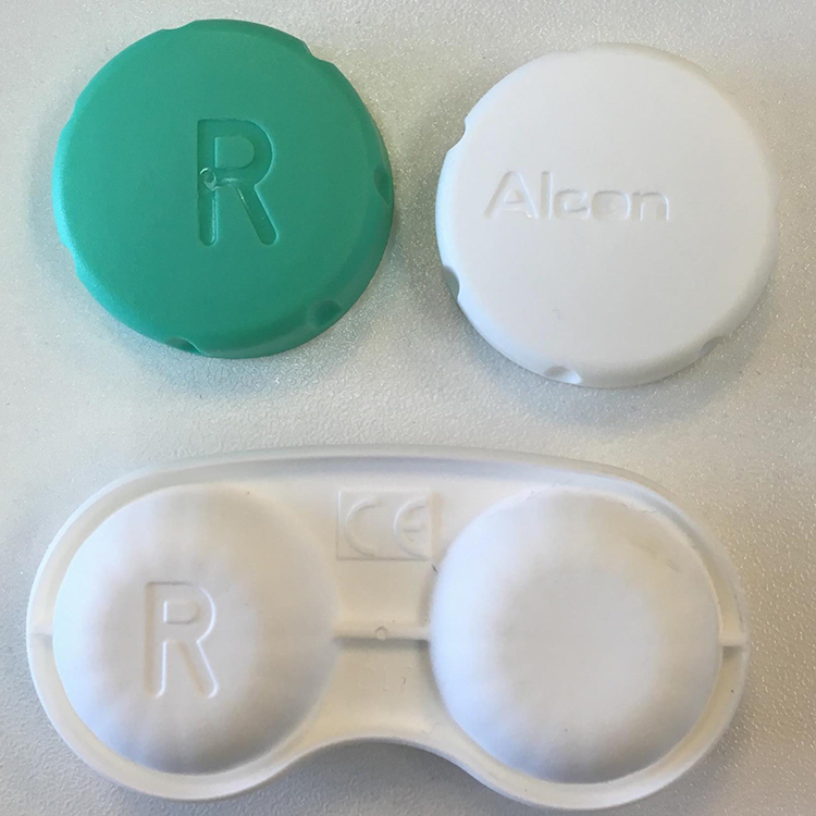 custom contact lens cases