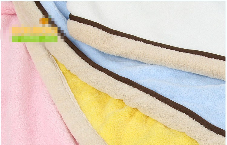 マイクロサンゴフリースの毛布での赤ちゃんのためのウサギの刺繍問屋・仕入れ・卸・卸売り