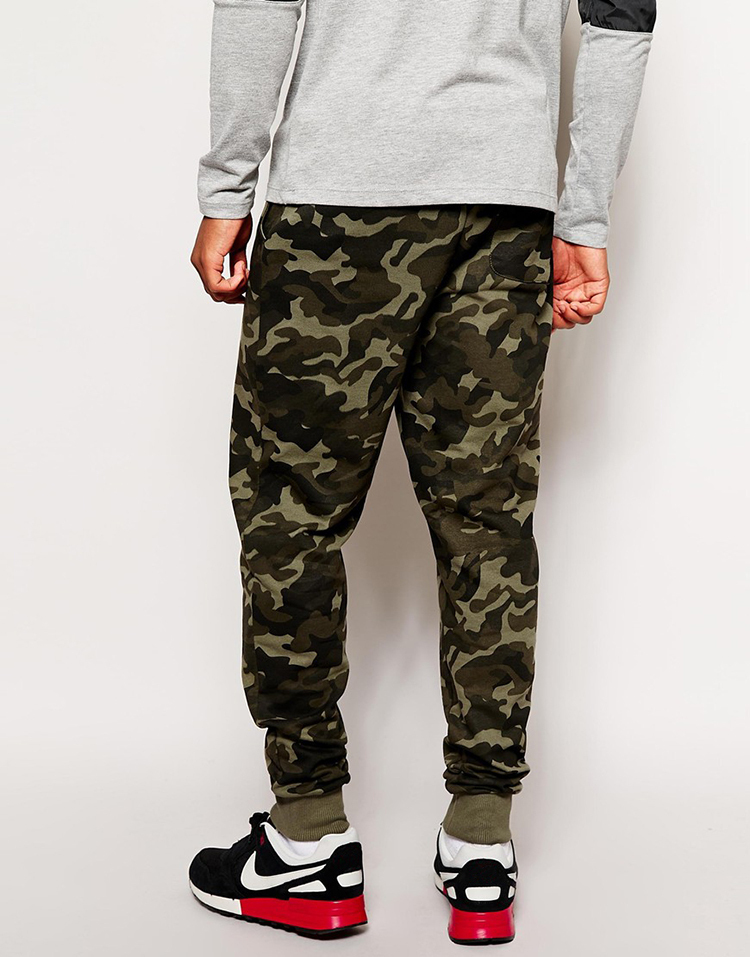 off white camo sweatpants