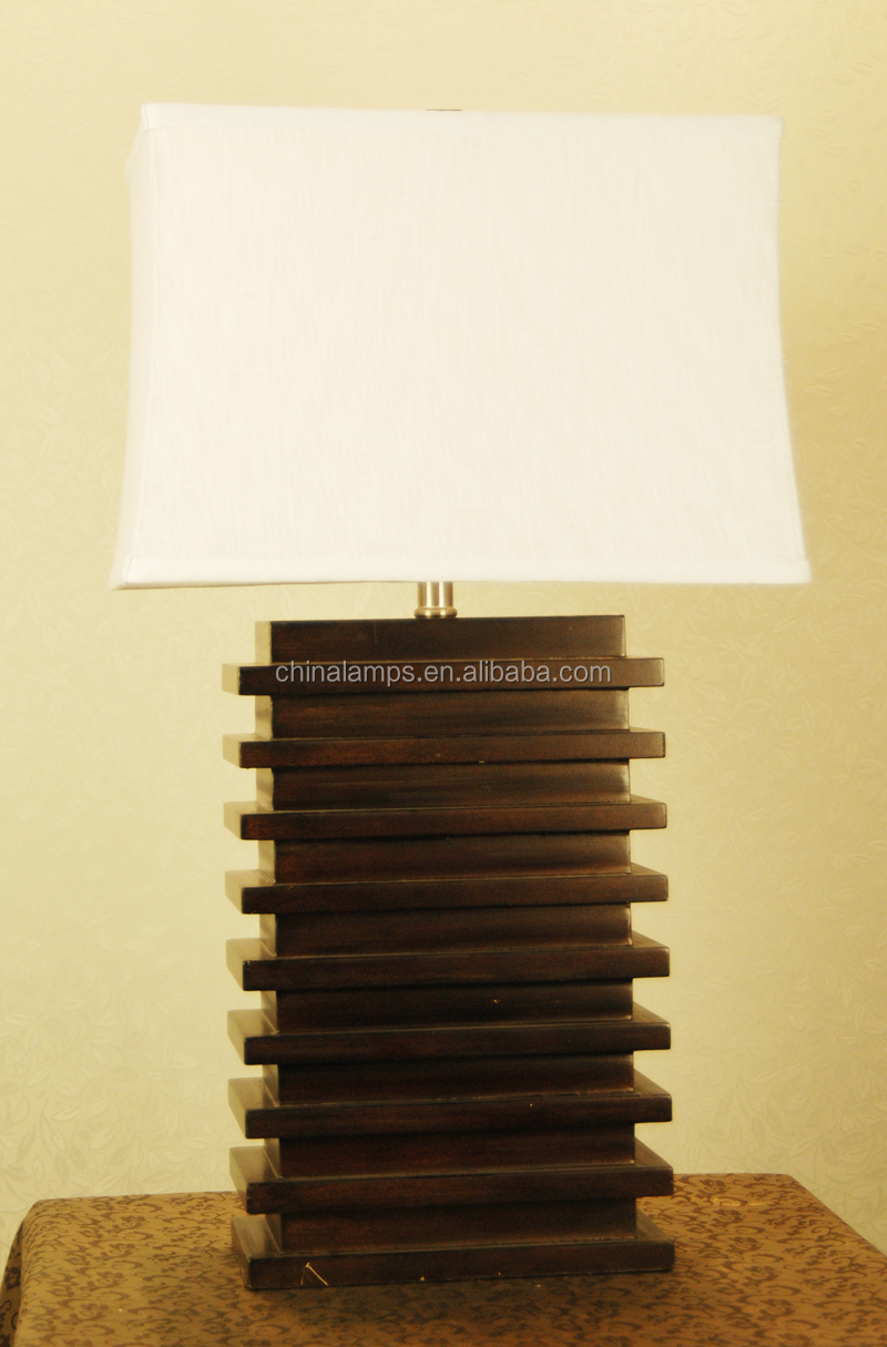 Kerst decoratie houten tafel lamp met lampenkap voor herberg/hotel ...
