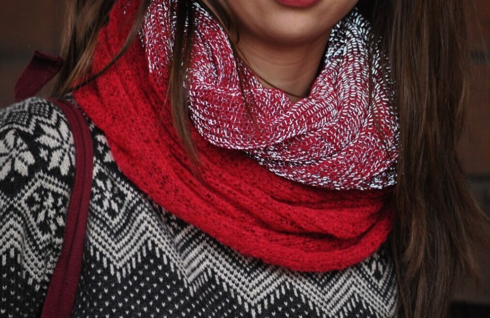 reflective knitting yarn