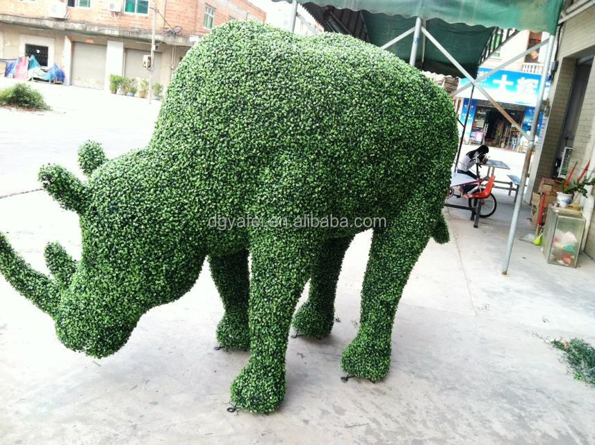 高品質の人工草ミラノフェイクアニマル字型の草偽卸売装飾用の植物仕入れ・メーカー・工場