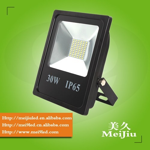 ホット100ワットsmd5730 100lm/w> 10000lm CRI70 ip65 ac85-265v bridgeluxの45milチップ暖かい白3000 k 100ワットled投光器仕入れ・メーカー・工場