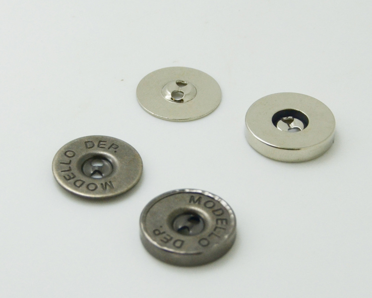 中国のハードウェアのサプライヤ直売縫製磁気スナップボタン付きexw- 工場のための洋服やバッグ問屋・仕入れ・卸・卸売り