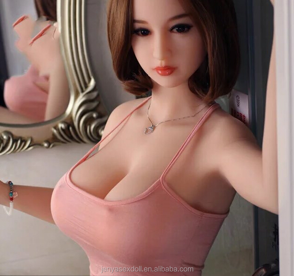 ÉBÈNE PERCÉ TEENS GROS SEINS Sans gros seins bombasse