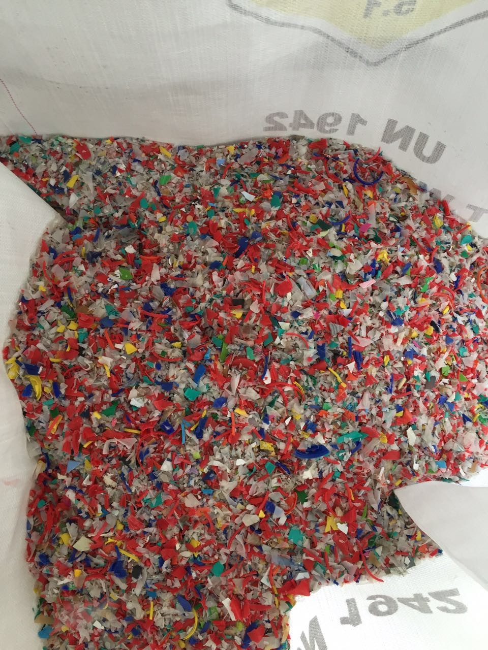 A421C8-512V6 ccdプラスチック色彩選別機用pp、pe abs、ペットプラスチック/プラスチック色の区切り機仕入れ・メーカー・工場