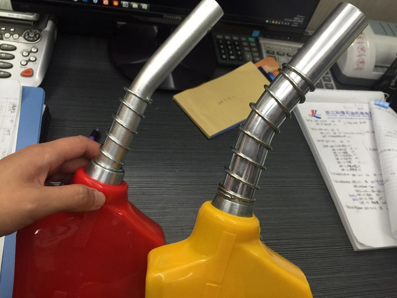 Selfstyled Automatic Fuel Nozzle,3/4'' Inlet 13/15'' Spout Opw Fuel