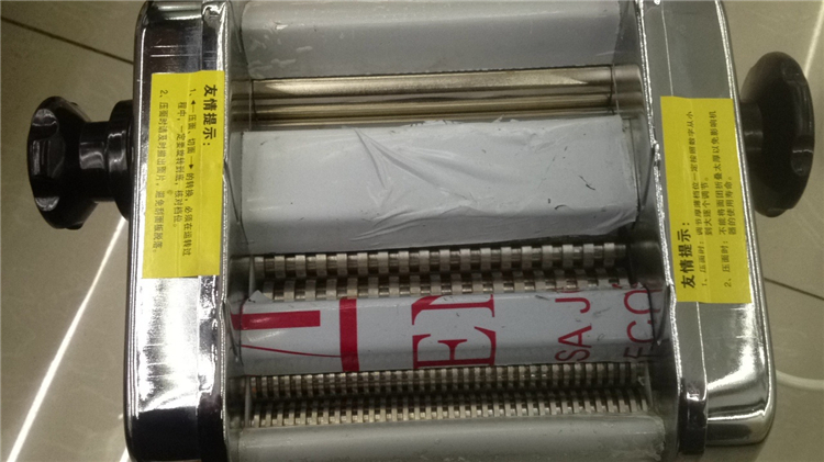 テーブルトップ電気中華麺の麺麺製造機カッター仕入れ・メーカー・工場