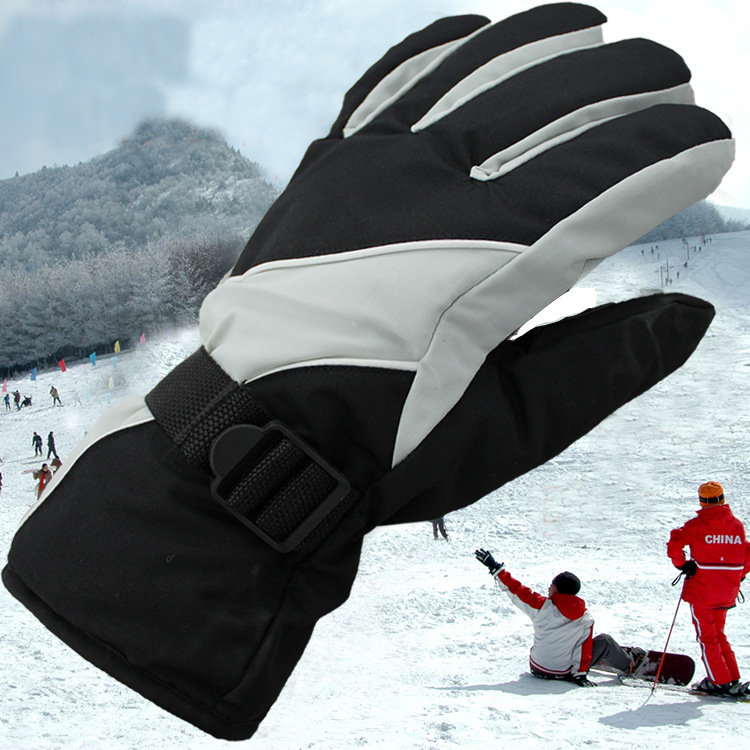High Quality Skiing Glove With Waterproof Windproof Superlative Warm