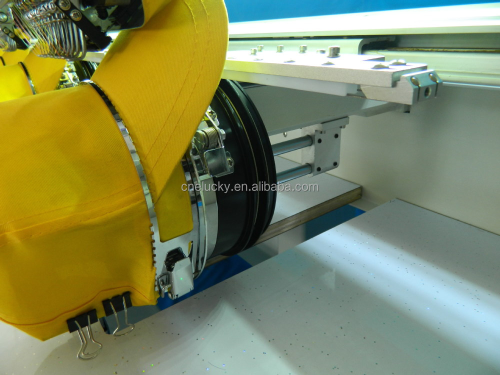 新しい15色2ヘッドコンピュータ刺繍機コンピュータ化されたロゴ刺繍機で価格仕入れ・メーカー・工場