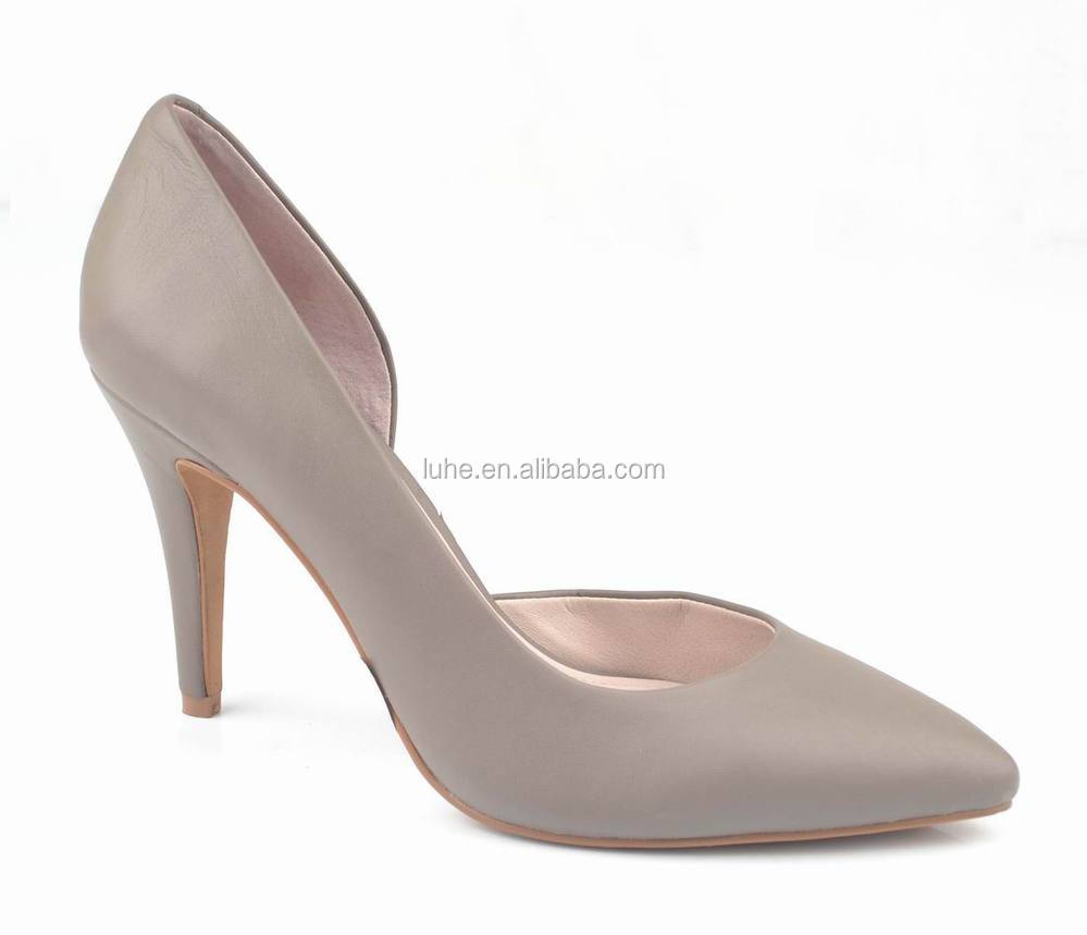 chaussures à talon pour enfant