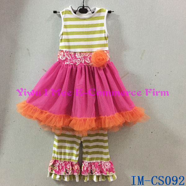 Persnicketyアンカーが付いているスタイリッシュの子の服の子供の白いシャツ一致青色ドットフリルショートパンツ衣装7月4日im-cs094用のセット仕入れ・メーカー・工場