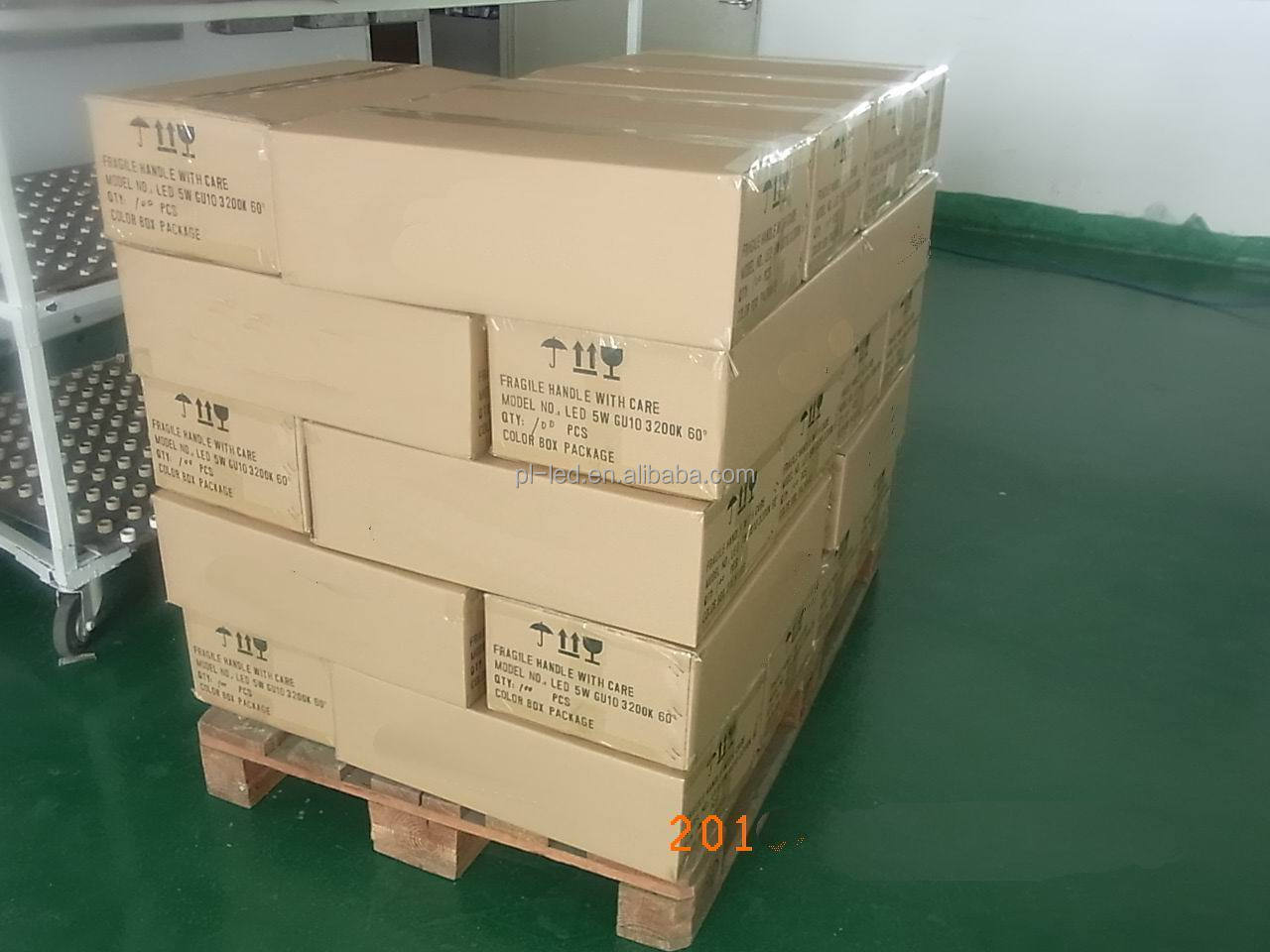 省エネsmd3020、 15個、 2700~6500kgu107ワット調光led問屋・仕入れ・卸・卸売り