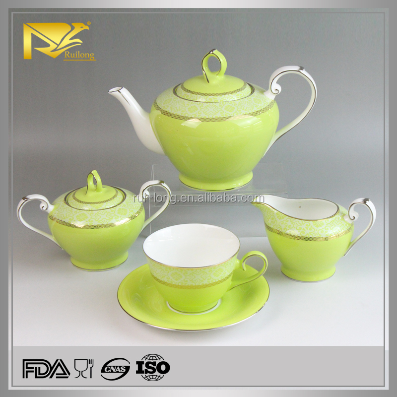 カスタムお茶セットセラミック陶器緑、 中国の磁器のティーセット、 ファンシー紅茶セット仕入れ・メーカー・工場