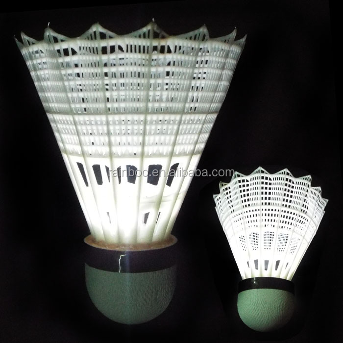 LED Badminton Shuttlecock 6.jpg