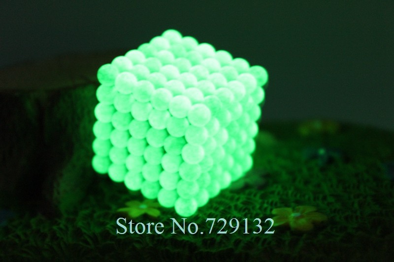 glow in the dark magnetic balls