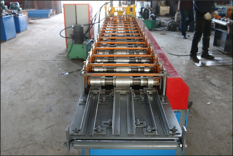 Stud And Track Roll Forming Machine21.jpg