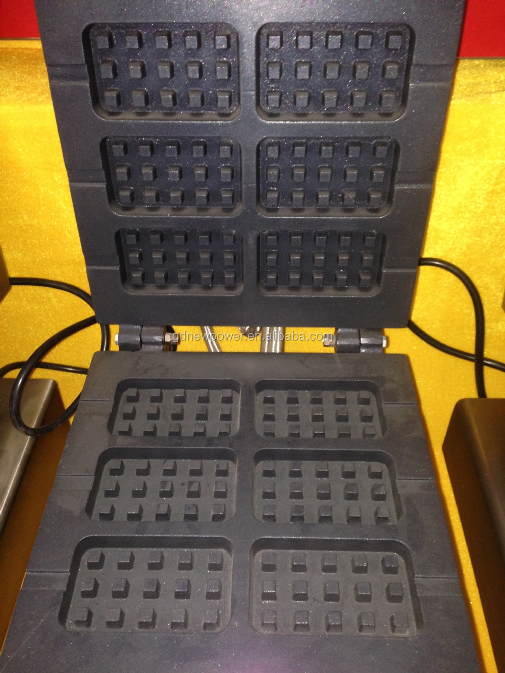 Best heating fast rectangle waffle making machine model EB-Q2