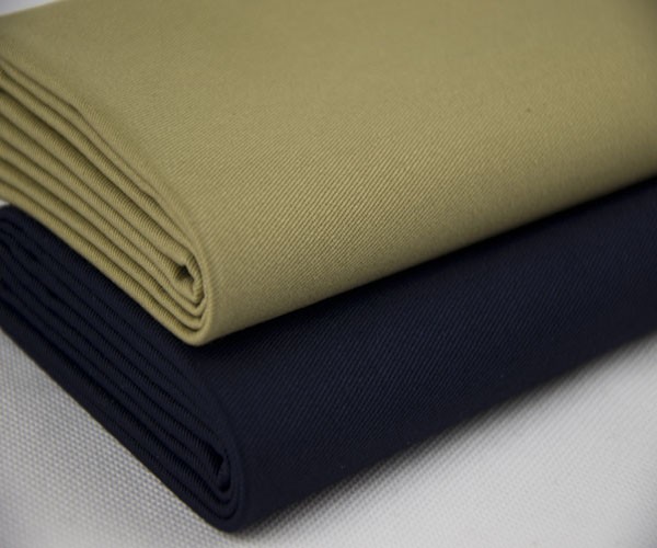 ポリエステル綿ツイル 150gsm-300gsm150cm生地、 綿作業服生地仕入れ・メーカー・工場