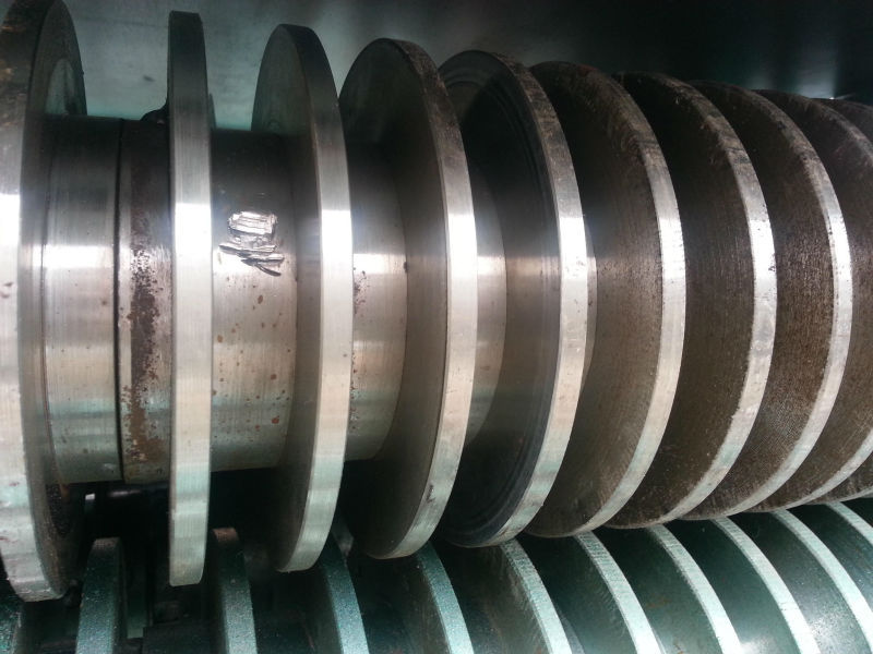 Retalhadora automática de separação de esmagamento de cobre e de alumínio  do separador do radiador da máquina que recicla a máquina