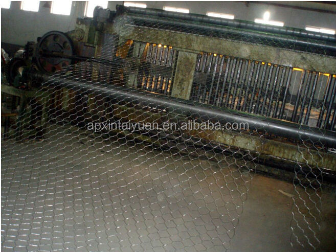 Hot-dipped galvanized or PVC coated high quality china factory hexagonal chicken cage netting Wire M