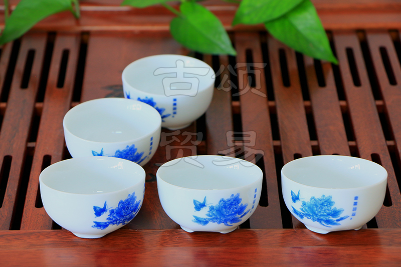 2016 oemロゴ白と青の磁器小さな茶碗仕入れ・メーカー・工場