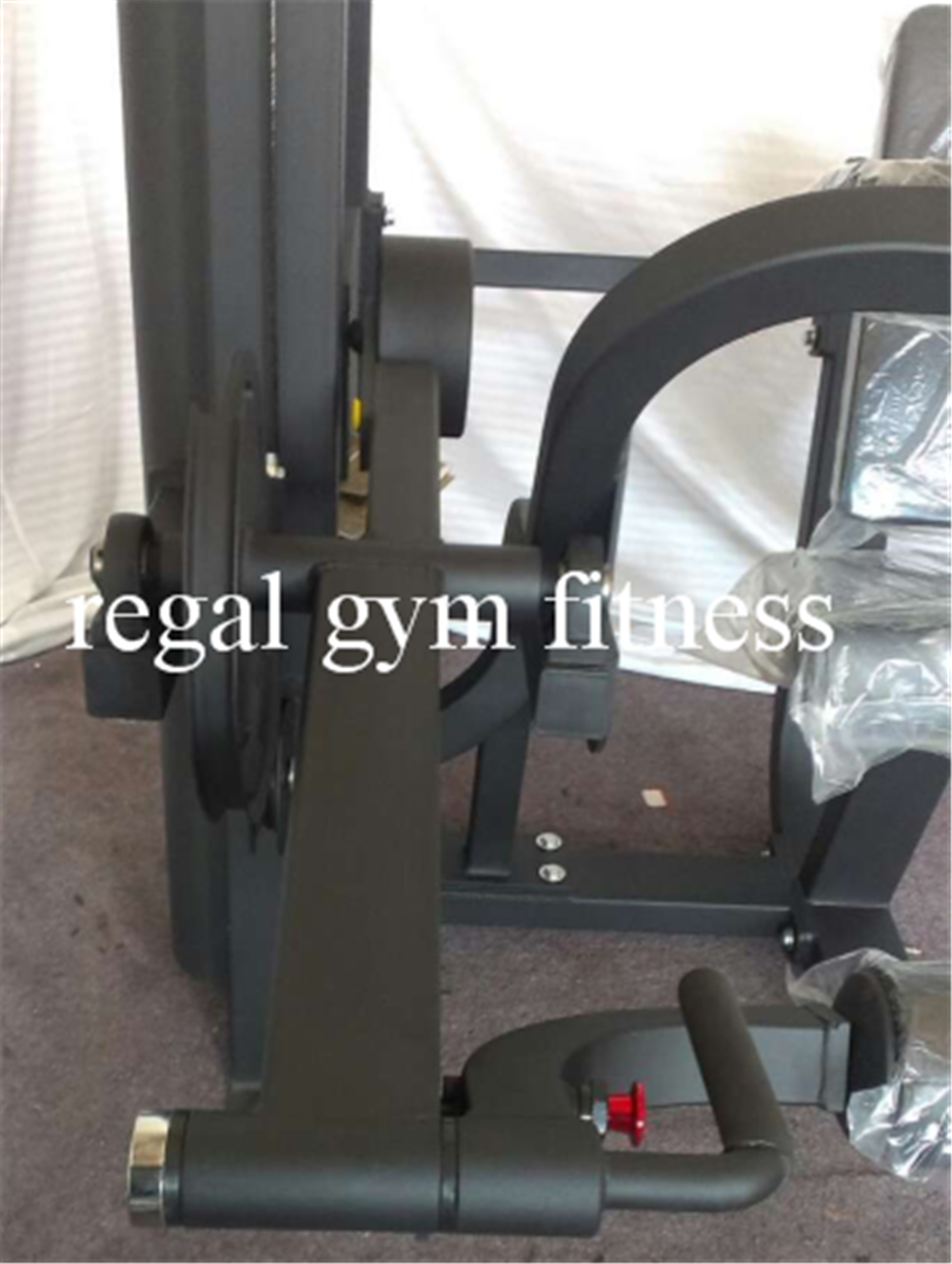 gym equipment seated leg curl02.png