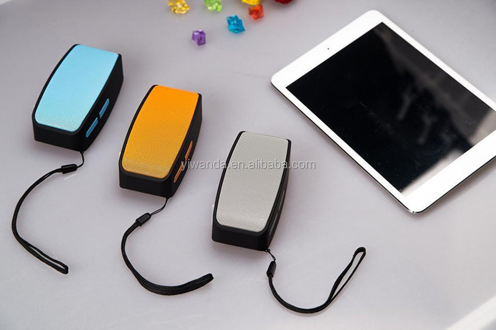 ミニn10ワイヤレスbluetoothスピーカーサポートtfカード/ usb/aux/fmラジオ内蔵マイクハンズフリーポータブルmp3サブウーファー2016新しい仕入れ・メーカー・工場