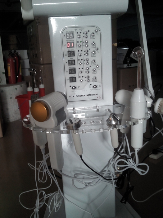 My-1107abesmy! 顔の美しさのマシン14in1multifunctional/電気ビューティーマシン/超音波美容機( cecertificate)問屋・仕入れ・卸・卸売り