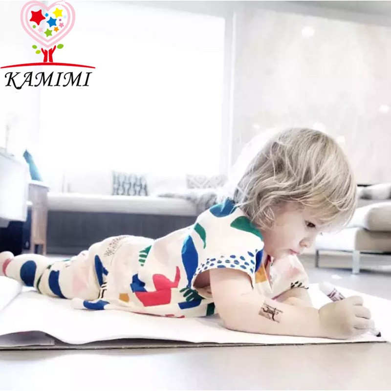 カスタム赤ちゃん服スペインファッションデザイン夏ベビーロンパースセット仕入れ・メーカー・工場