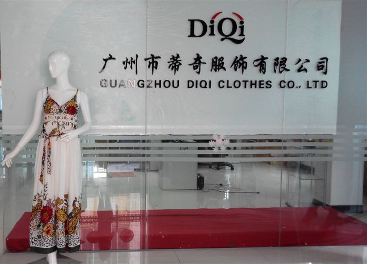 アリババ中国の女性の摩耗卸売女性のブラウス麻くり抜いて/tのワイシャツの衣類問屋・仕入れ・卸・卸売り