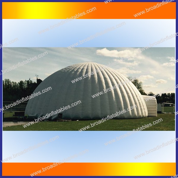 inflatable tent.jpg